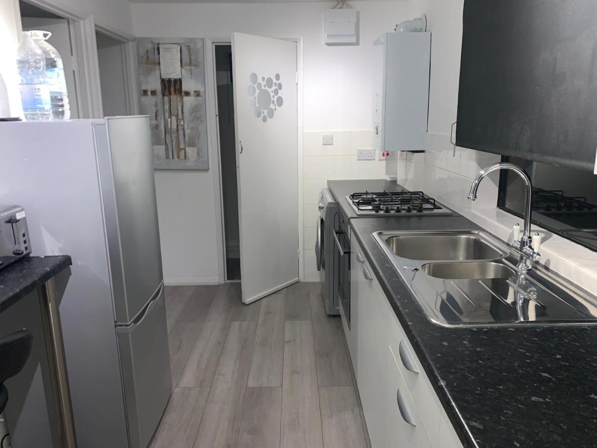 Leysdown-On-Sea Saddlebrook Holiday Park 3 Bedroom Brick Built Chalet Bungalow Екстер'єр фото